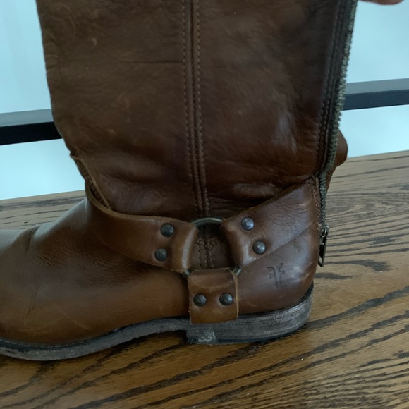 Frye boots. Classic! Go with everything! - Picture 1 of 5